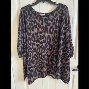 Women’s boutique top
